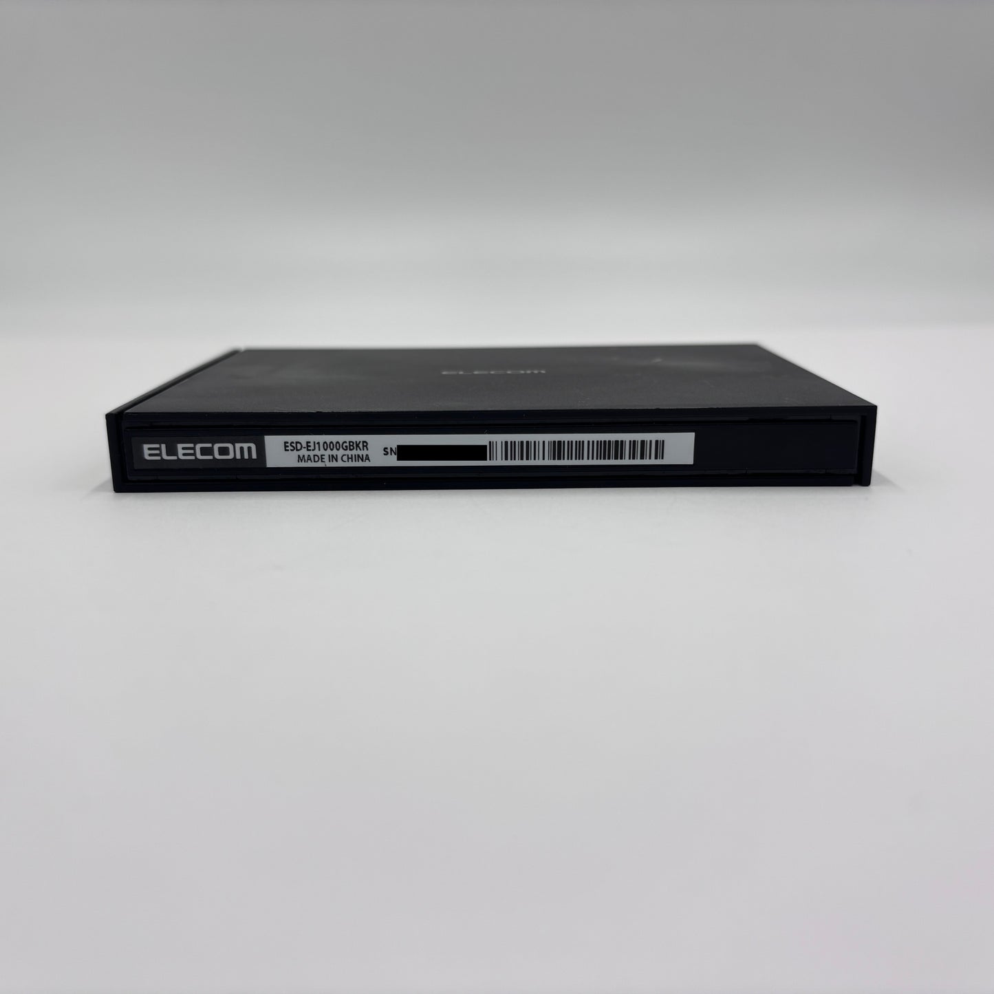 ELECOM 外付けSSD ESD-EJ1000GBKR 1TB【8208-C】