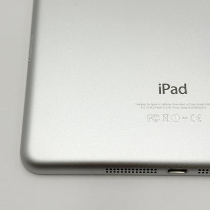 Apple iPad mini 3 64GB MGJ12J/A Cellularモデル シルバー 本体のみ【C8772-C】