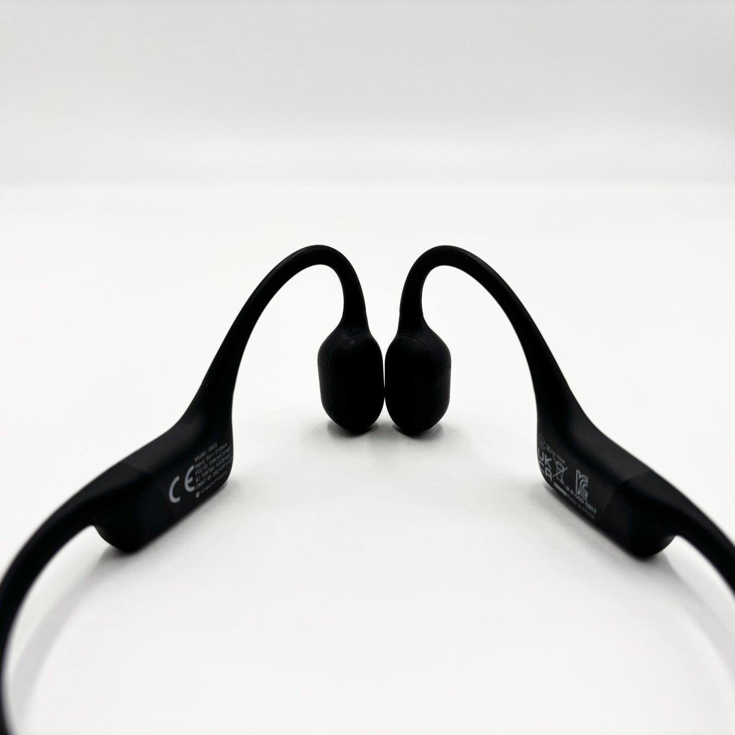 美品 SHOKZ OPENRUN S803 骨伝導イヤホン【C8728-C】