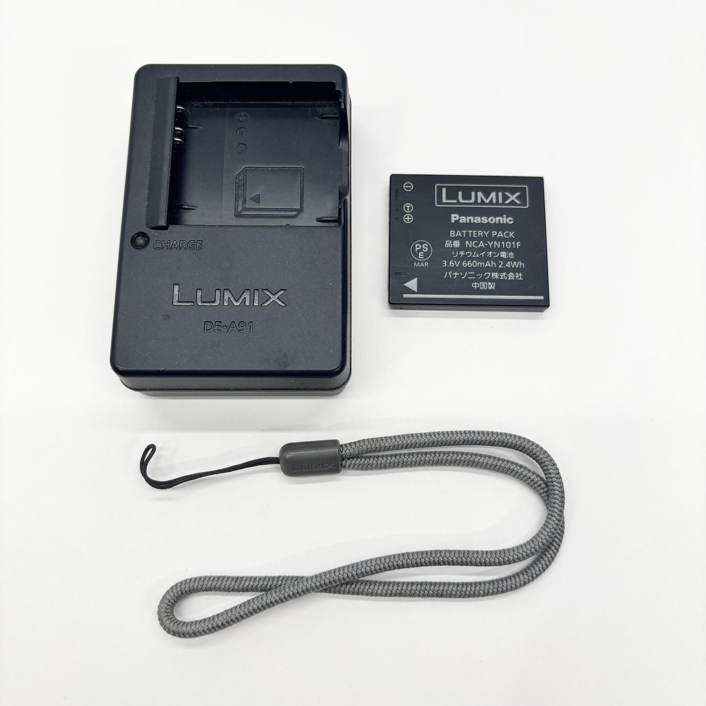 美品 Panasonic パナソニックLUMIX DMC-FH5 コンパクトデジタルカメラ バイオレット バッテリー・チャージャー付属 【C8527-C】