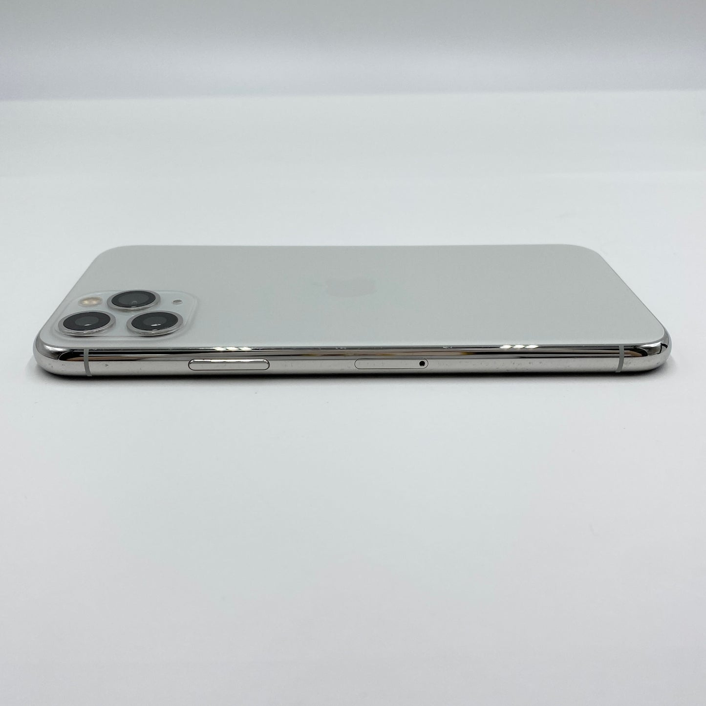 Apple iPhone 11 Pro 256GB MWC82J/A ドコモ判定◯ SIMフリー【C4183-60】