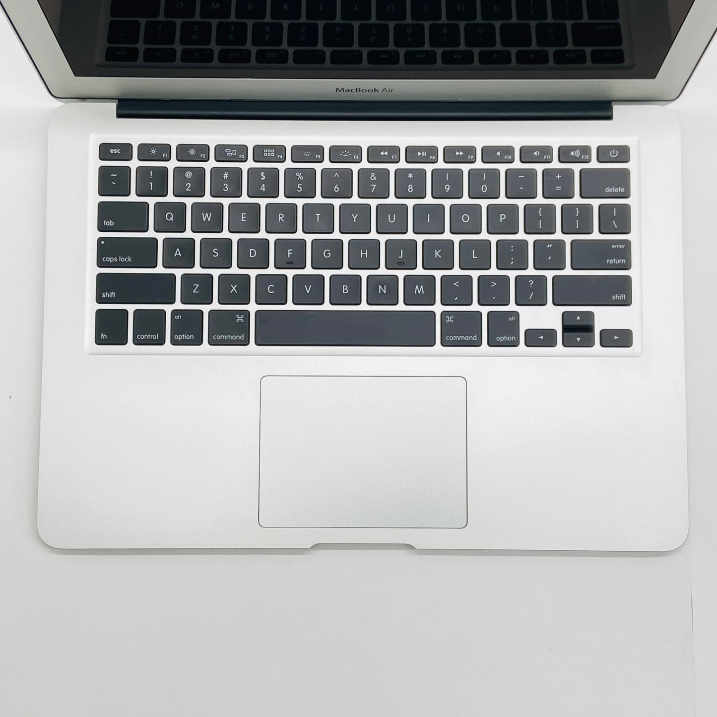 Apple MacBook Air 2015 13インチ i5 8GB 128GB 【C7378-80】