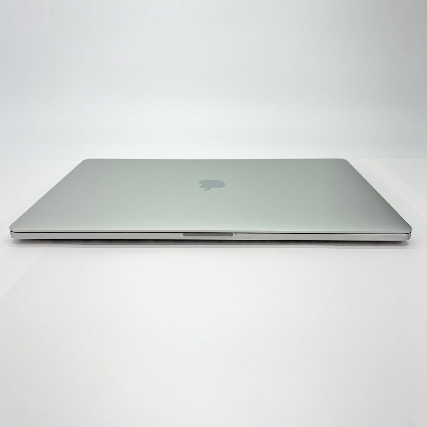 美品 MacBook Pro 2019 16インチ Core i9 2.3GHz AMD Radeon Pro 5500M 16GB 1TB 【C5359-80】