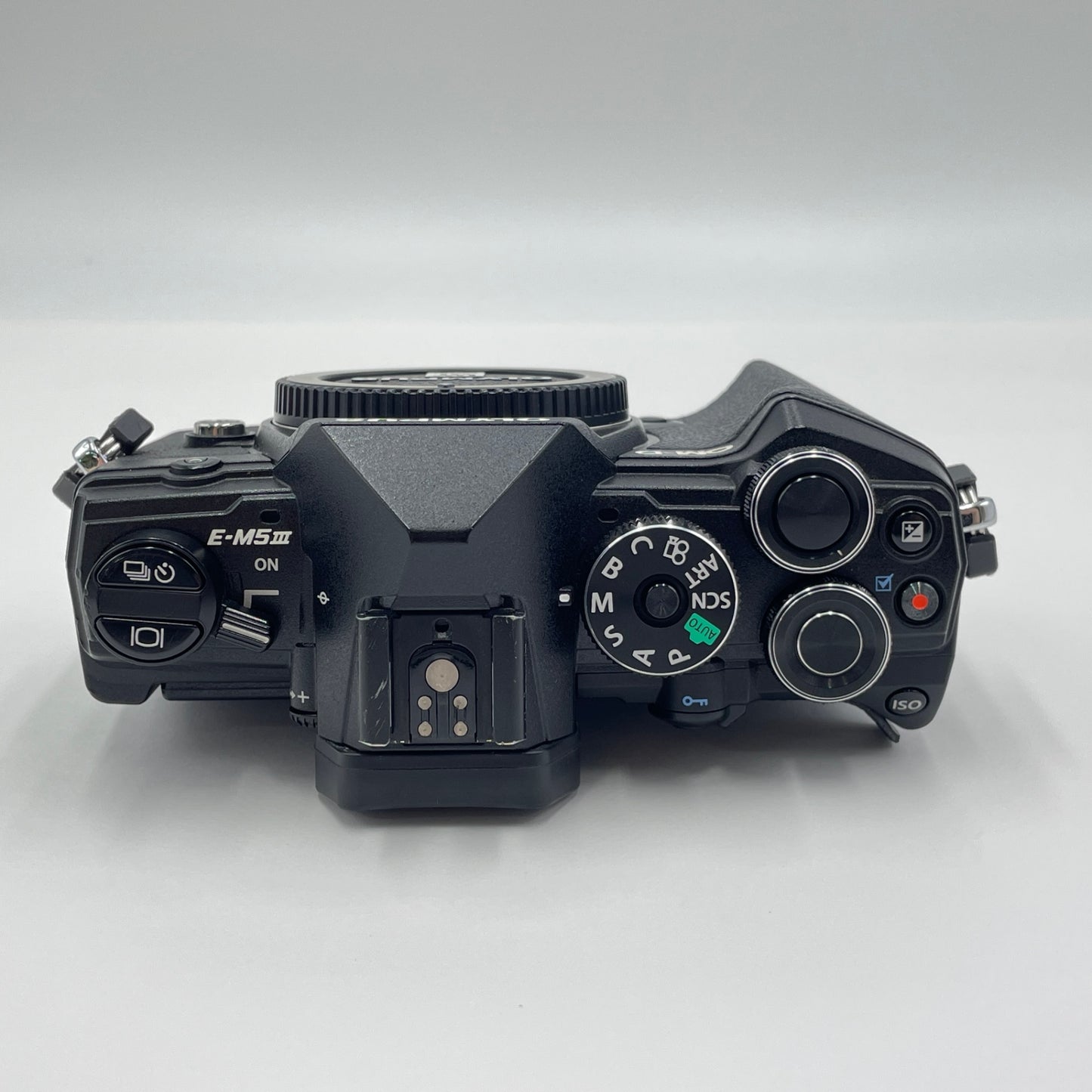 OLYMPUS OM-D E-M5 Mark III 14-150mm II レンズキット 【C4574-80】