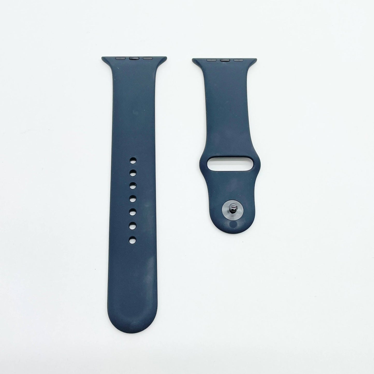 美品 Apple Watch SE3 44mm GPS ミッドナイトアルミニウム ミッドナイトスポーツバンド MEHQ4J/A 本体のみ バッテリー最大容量100%【C8243-C】