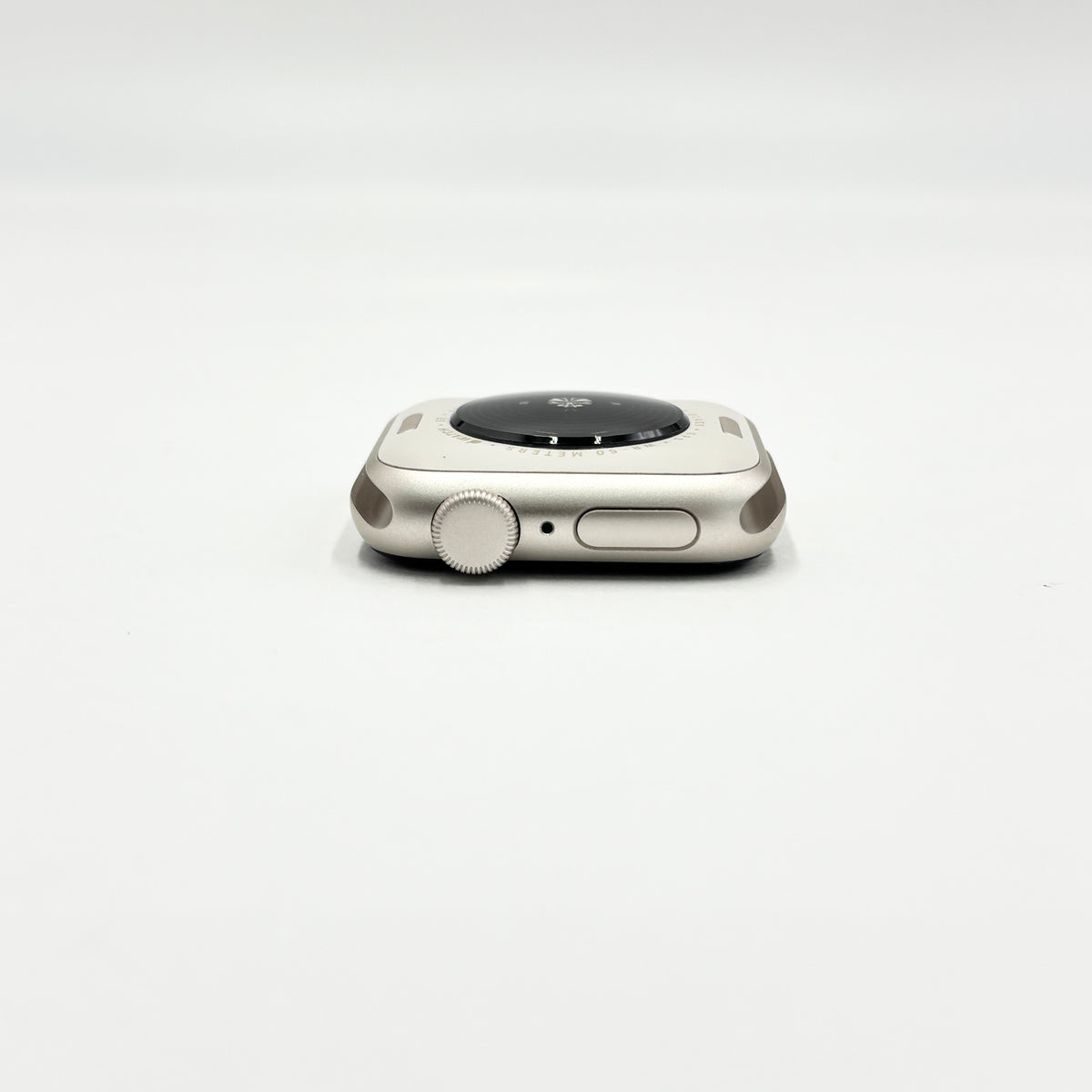 美品 Apple Watch SE3 第3世代 40ｍｍ GPSモデル MEHV4J/A スターライトアルミ+ブラックスポーツバンドS/M 付属品完備【C8966-C】