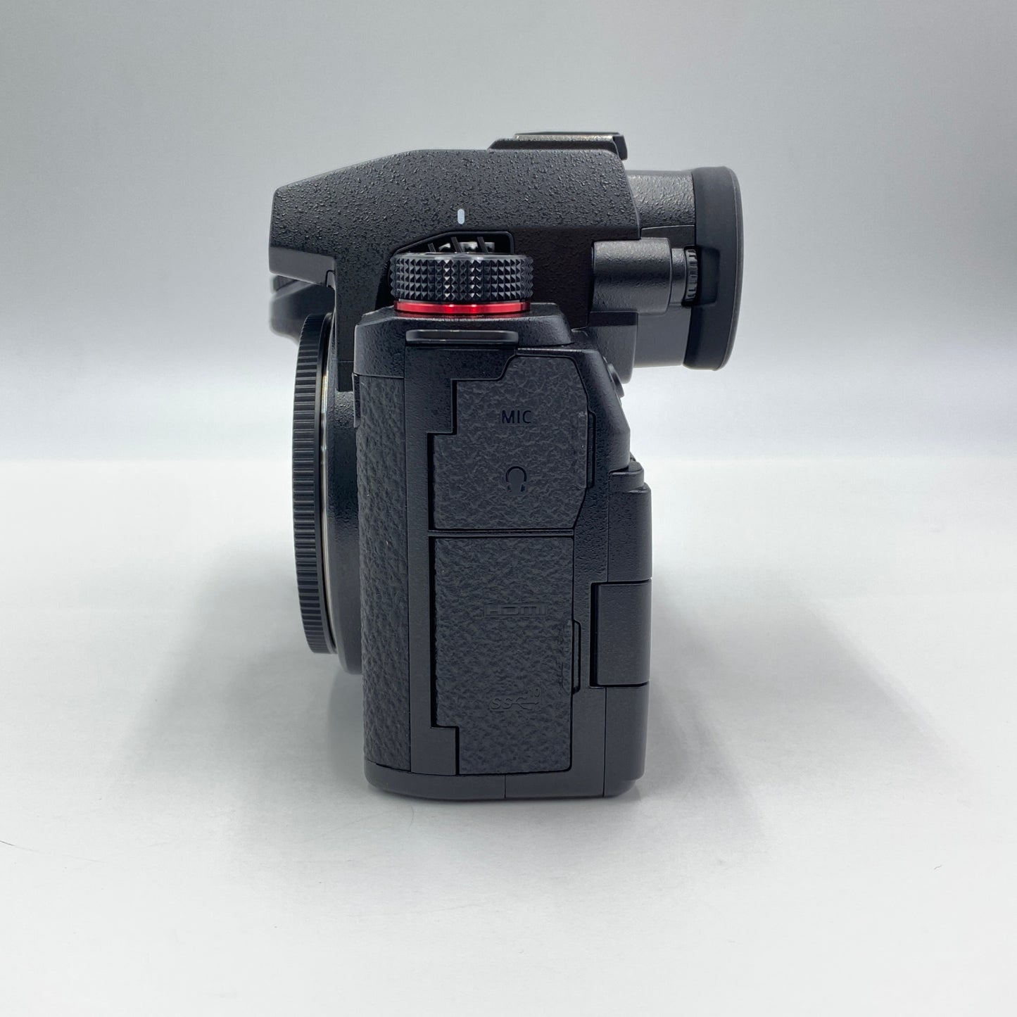 美品 パナソニック Panasonic LUMIX S5II DC-S5M2 ミラーレス一眼【C5955-60】