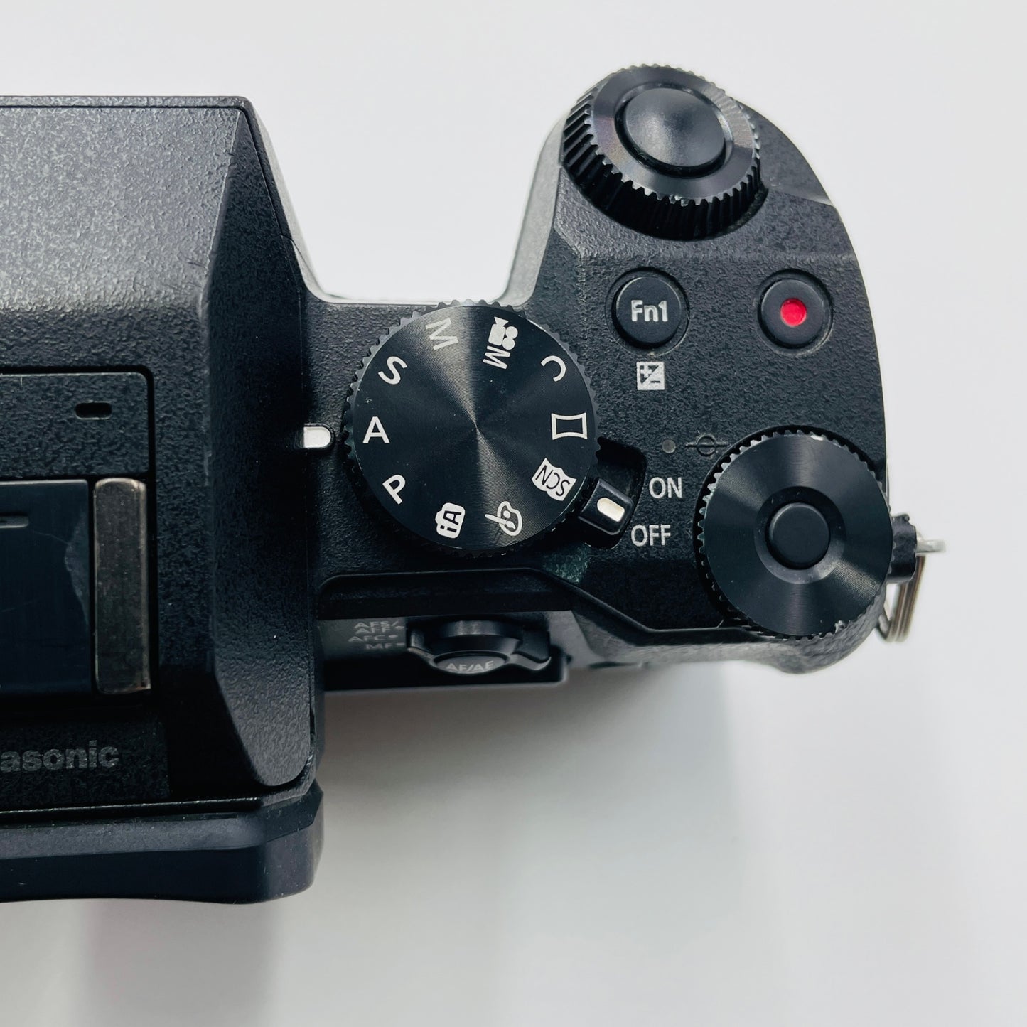 Panasonic LUMIX DMC-G7 ボディ 【C4087-60】