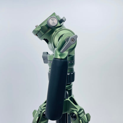 美品 TILTA VT05 カーボンファイバー三脚 【C4369-120】