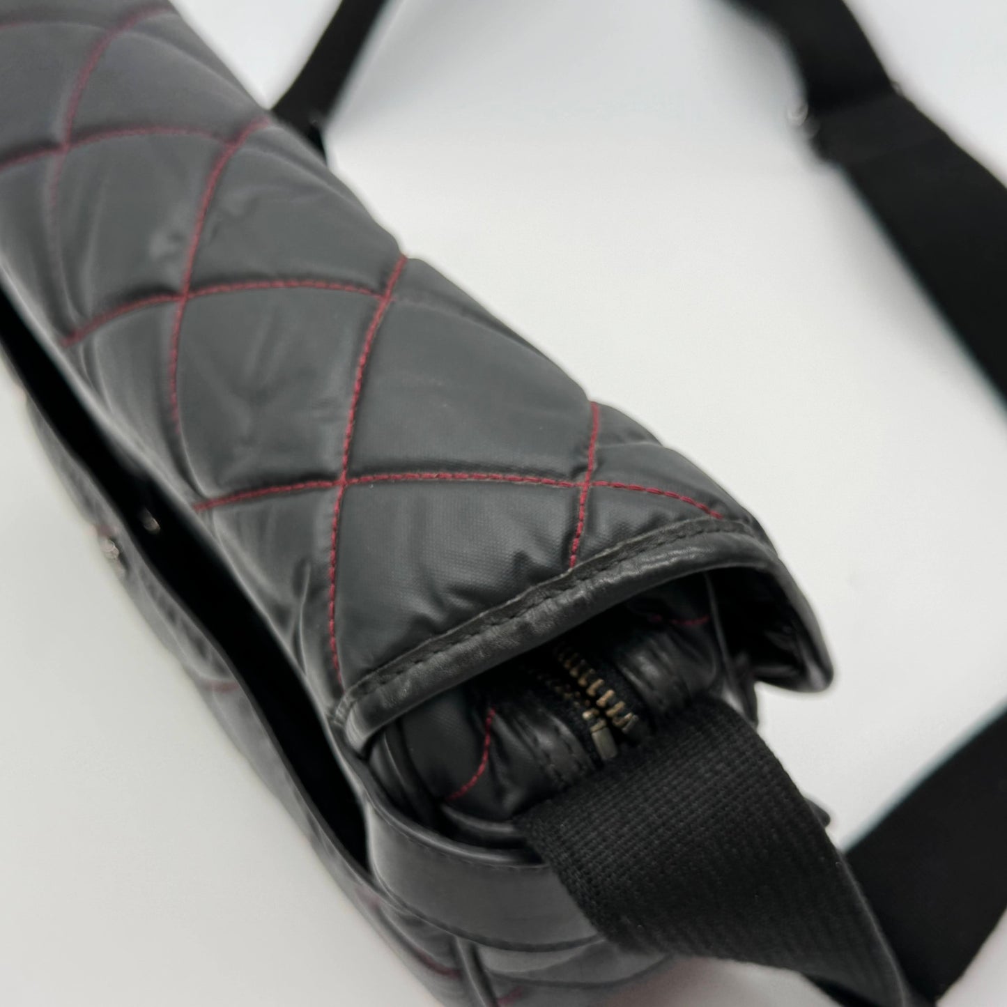 希少 美品 ハンティングワールド ショルダーバッグ キルティング【C7615】