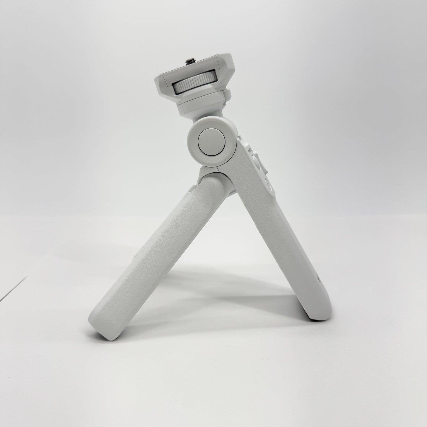 美品 SONY VLOGCAM ZV-1F ホワイト シューティンググリップキット【C8852-60】