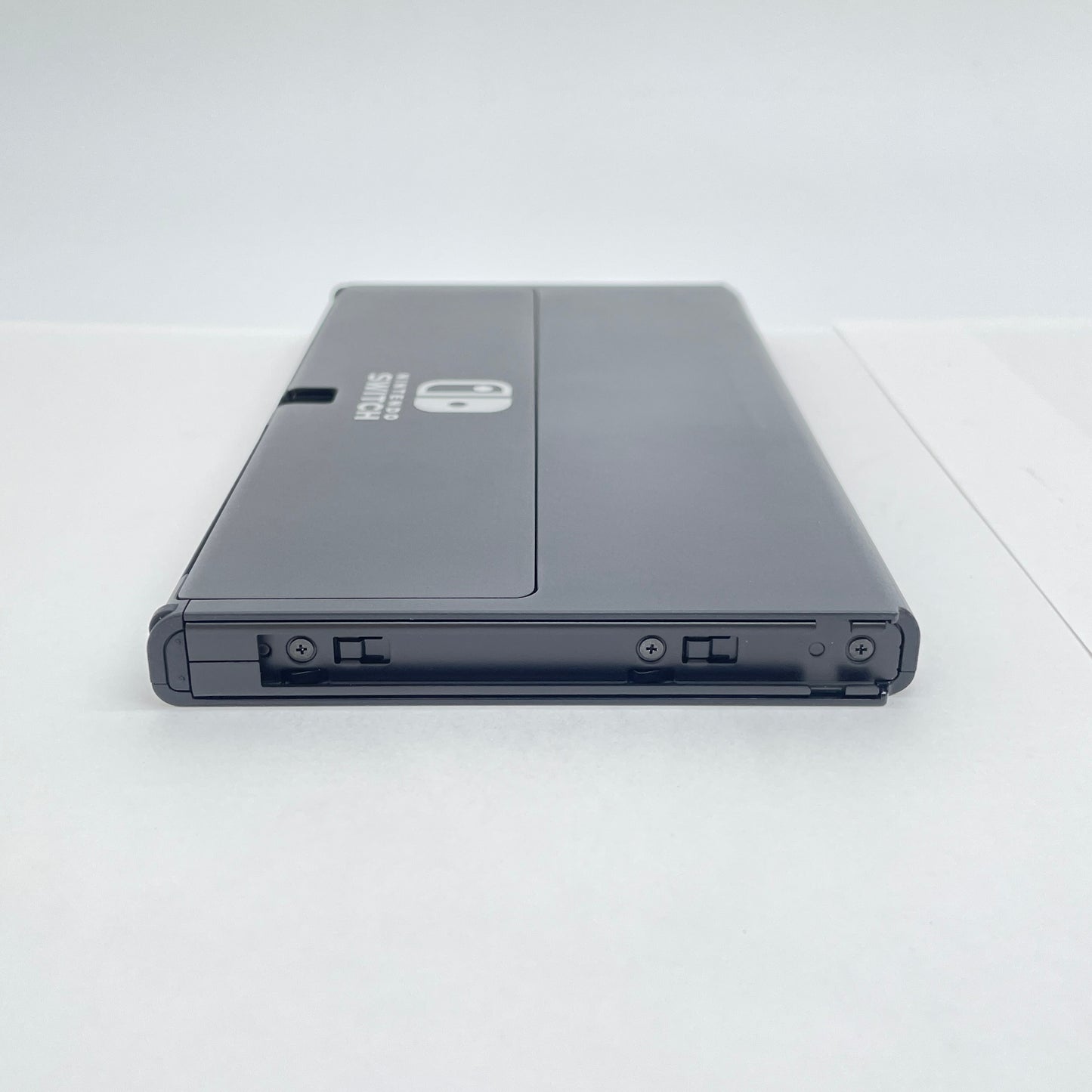 新品同様 美品 任天堂 ニンテンドースイッチ Nintendo Switch 有機ELモデル ホワイト 本体 EG-S-KAAAA 【C6573-80】