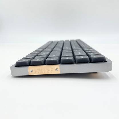 LOFREE Flow 84-key OE915 メカニカルキーボード 英語配列 元箱・ケーブル・保証書付属【C7325-80】