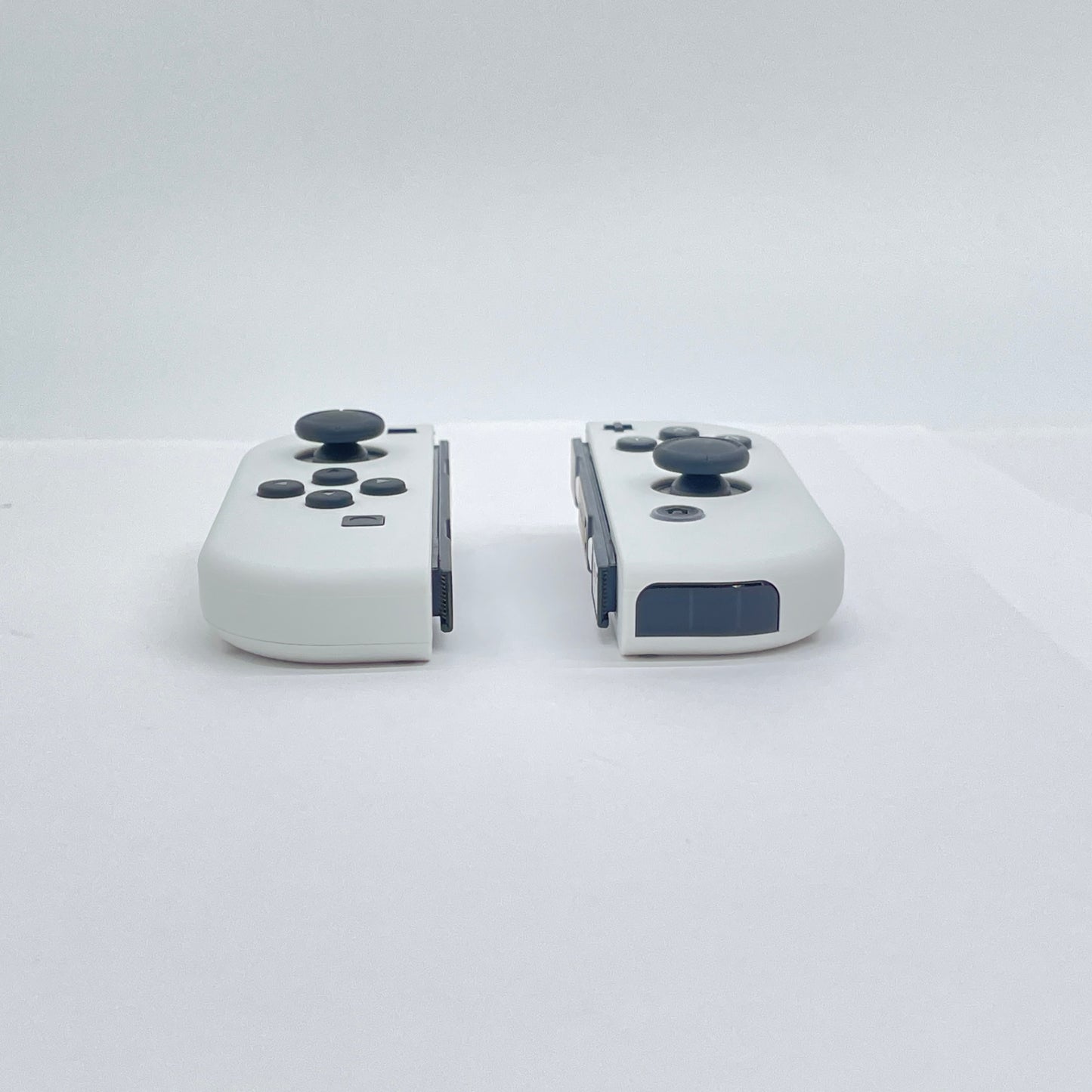 新品同様 美品 任天堂 ニンテンドースイッチ Nintendo Switch 有機ELモデル ホワイト 本体 EG-S-KAAAA 【C6573-80】