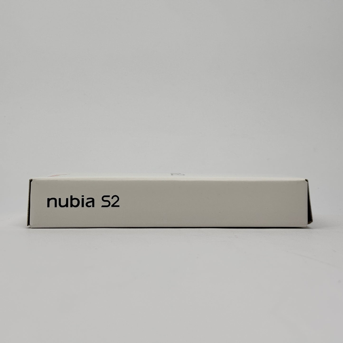 新品未使用 Ymobile nubia S2 A504ZT  ホワイト【C8753-C】