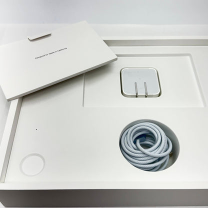 美品 Macbook Air 2025 M4 24GB SSD 512GB MC6V4J/A バッテリー最大容量100% 【C6075-80】