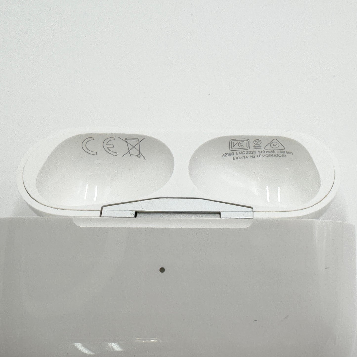 Apple AirPods Pro 第1世代 with MagSafe Charging Case MWP22J/A ケーブル欠品【C7797-60】