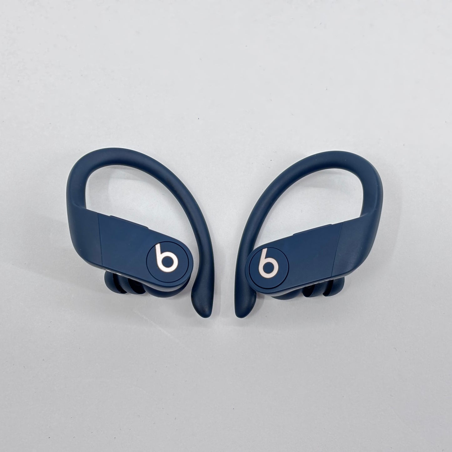 美品 POWER BEATS PRO MV702PA フルワイヤレスイヤホン ネイビー【6171-60】