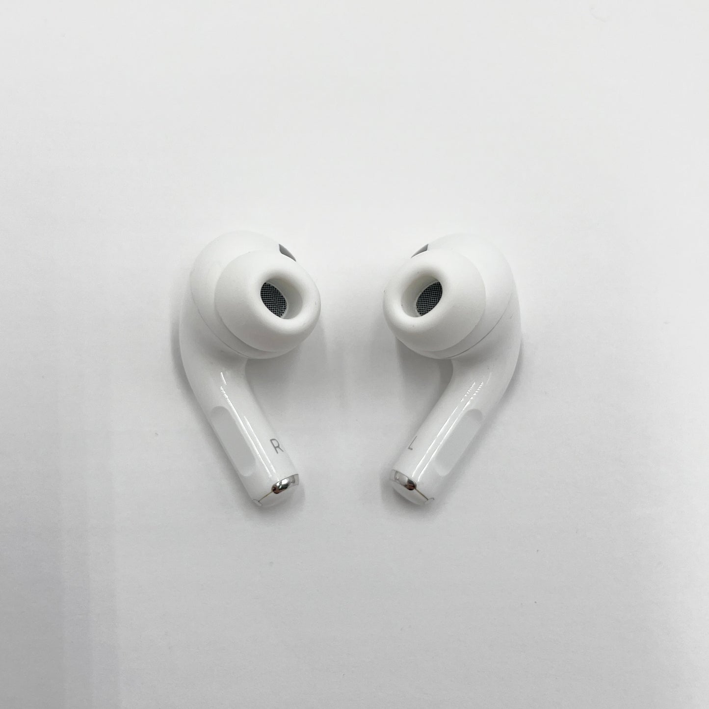AirPods Pro 2 (USB-C) ワイヤレスイヤホン Apple【C8389-C】