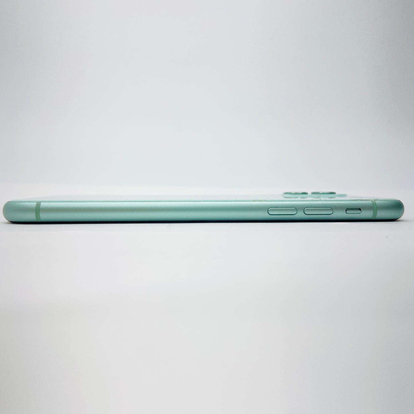 Apple iPhone 11 256GB SIMフリー MWMD2J/A 【C4155-C】