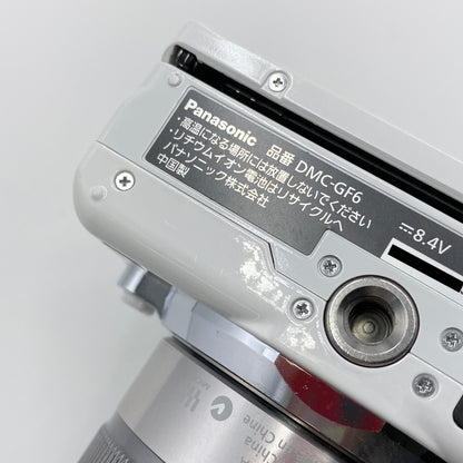 パナソニック Panasonic LUMIX DMC-GF6 レンズセット / LUMIX G VARIO 14-42mm F3.5-5.6 II ASPH. MEGA O.I.S. H-FS1442A 【C5558-60】