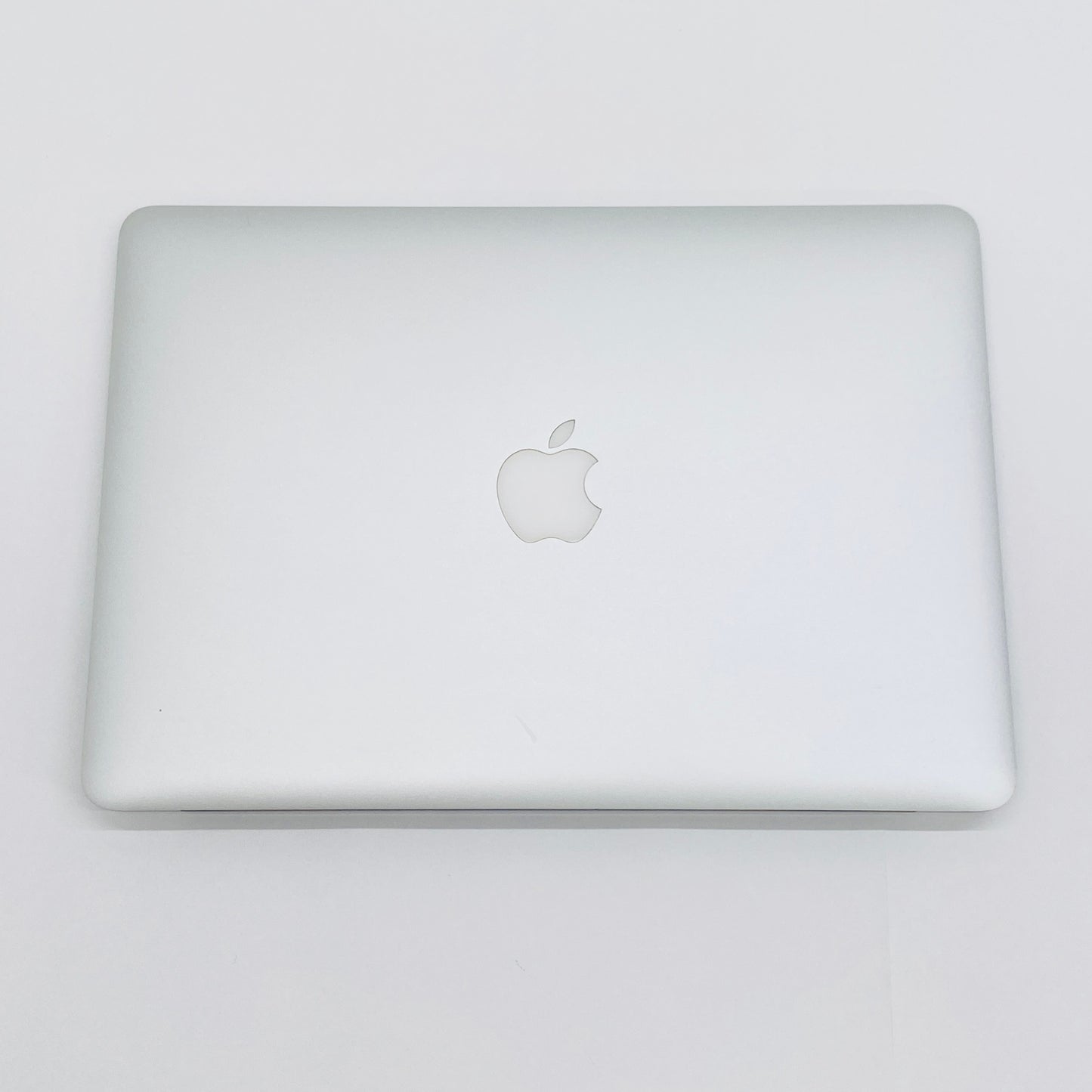 Apple MacBook Air 2015 13インチ i5 8GB 128GB 【C7378-80】