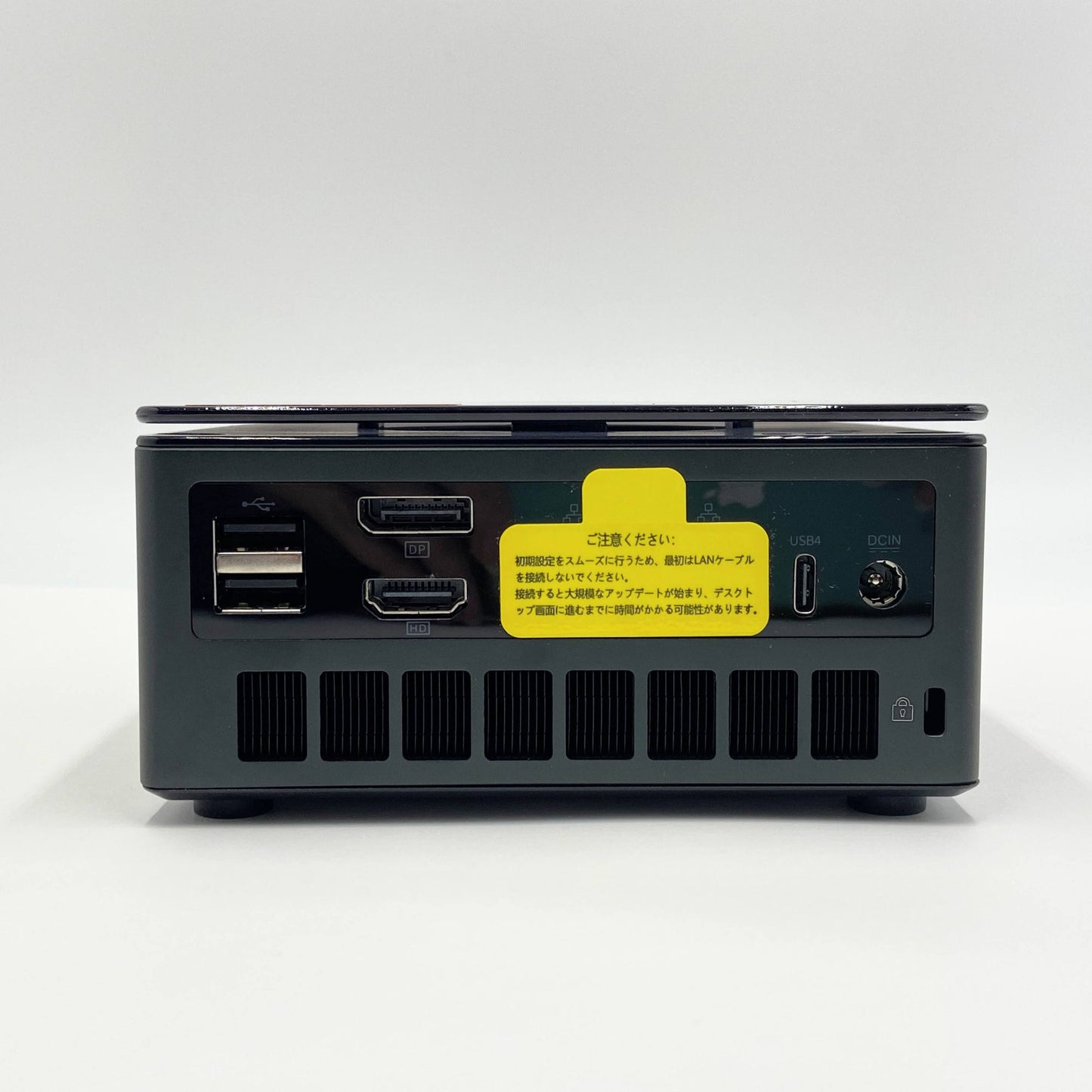 美品 GMKtec NucBox K8 Plus AMD Ryzen 7 8845HS 32GB SSD 1TB 付属品完備 【C6687-80】