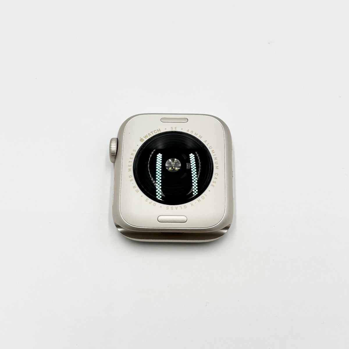 美品 Apple Watch SE3 第3世代 40ｍｍ GPSモデル MEHV4J/A スターライトアルミ+ブラックスポーツバンドS/M 付属品完備【C8966-C】