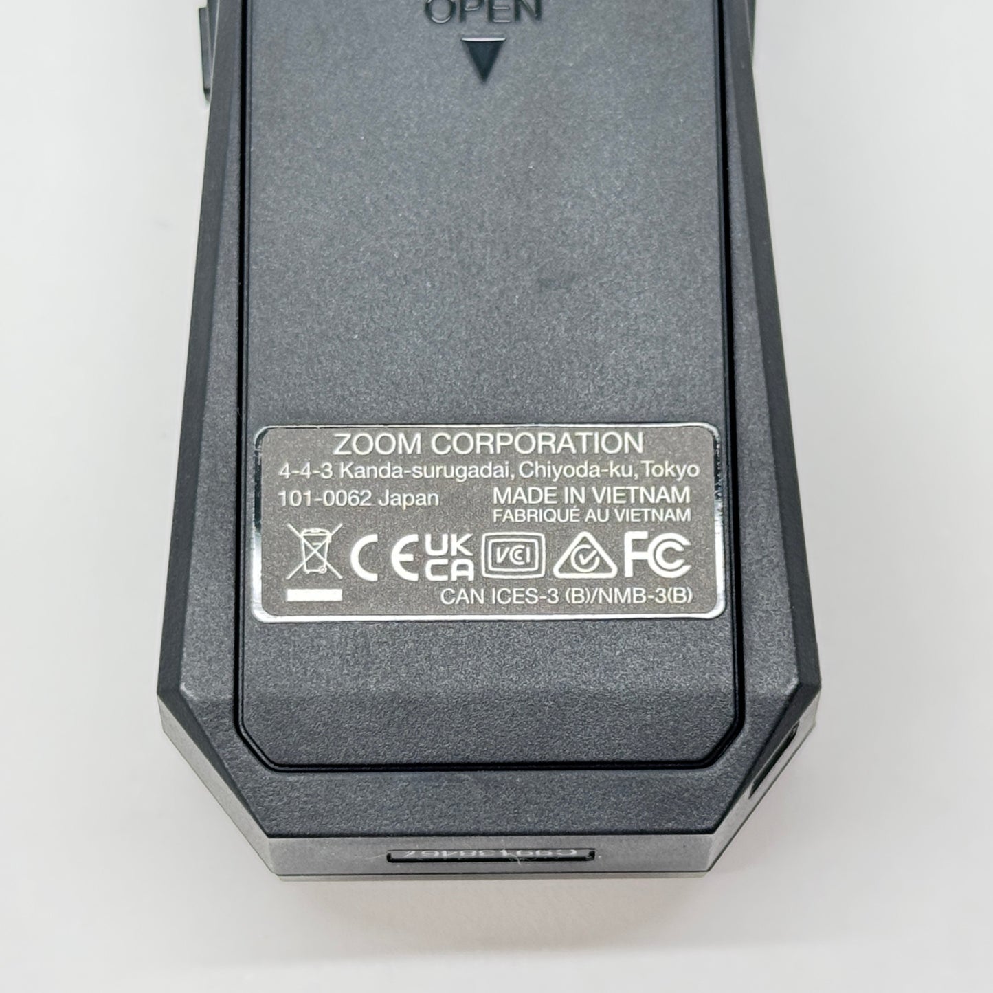 美品 ZOOM H1 essential ハンディレコーダー【C7581-C】