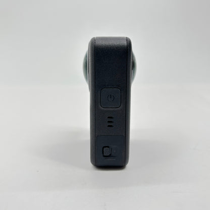 美品 DJI OSMO 360 アドベンチャーコンボ【C9108-60】