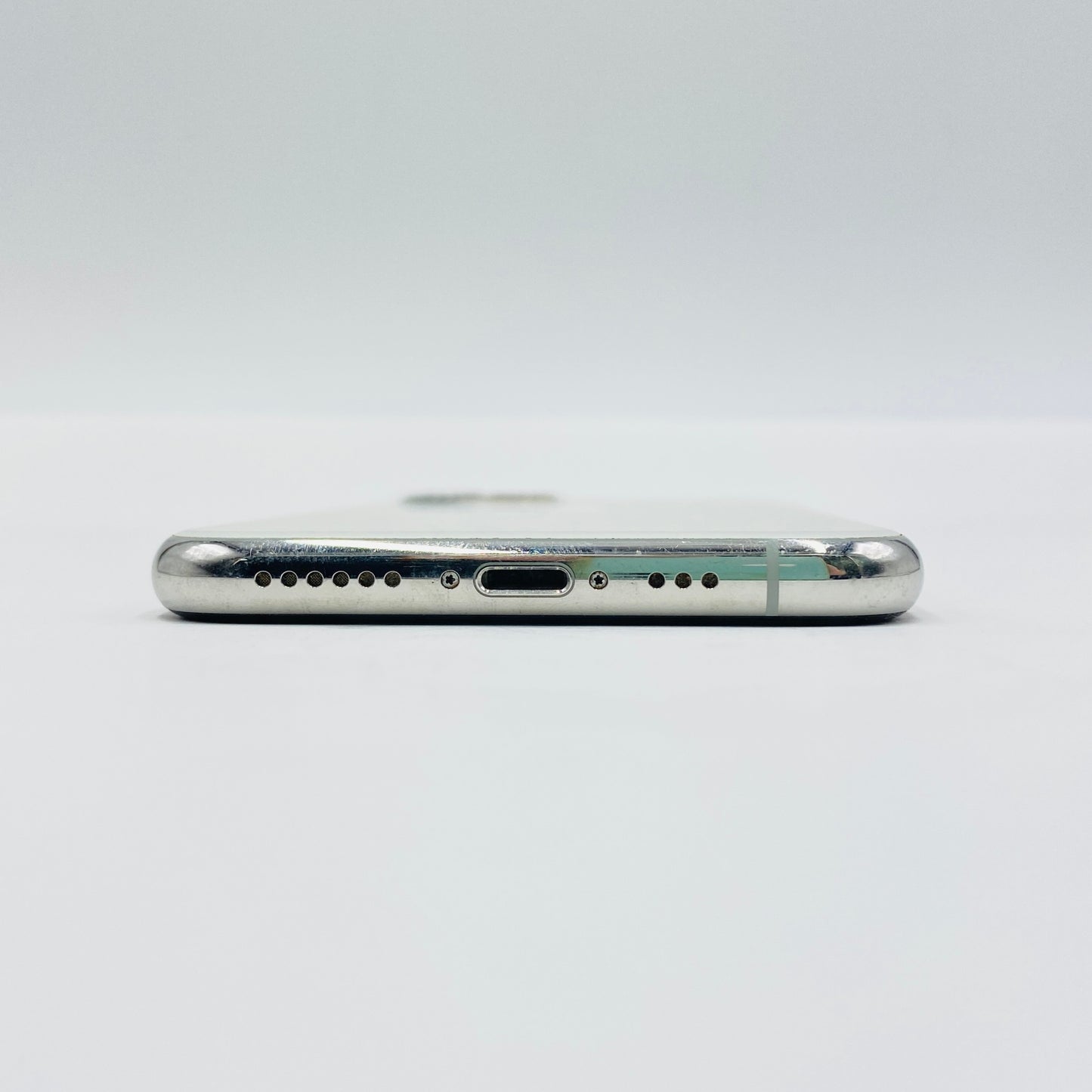 SIMフリー Apple iPhone 11 Pro A2215 MWCE2J/A 512GB ホワイト 【C4116-C】