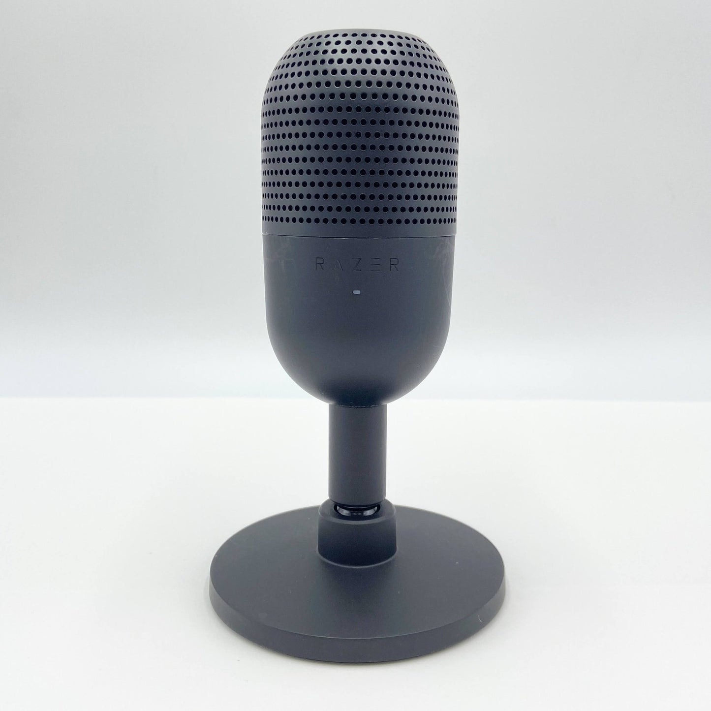 Razer レイザー Seiren V3 Mini コンデンサーマイク 超コンパクト設計 タップ式ミュートセンサー ゲーミングマイク USB マイク 配信 セイレーン ブイスリー ミニ RZ19-0505【C5326-60】