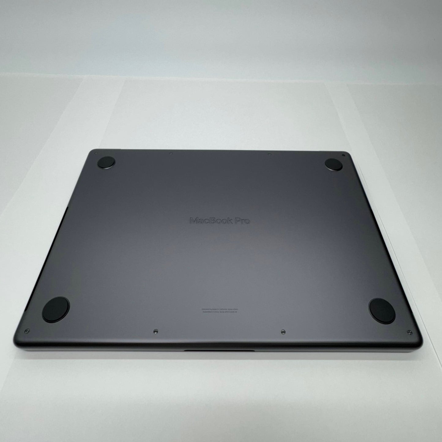 美品 MacBook Pro Liquid Retina XDR 14インチ (Late 2024) Apple M4 Pro 12コア/24GB/SSD 512GB スペースブラック MX2H3J/A バッテリー最大容量100%【C4467-80】