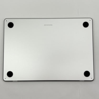 新品同様 美品 バッテリー最大容量100% Apple MacBook Air 13インチ 2022 M2 8GB 256GB シルバー MLXY3J/A 【C8915-80】