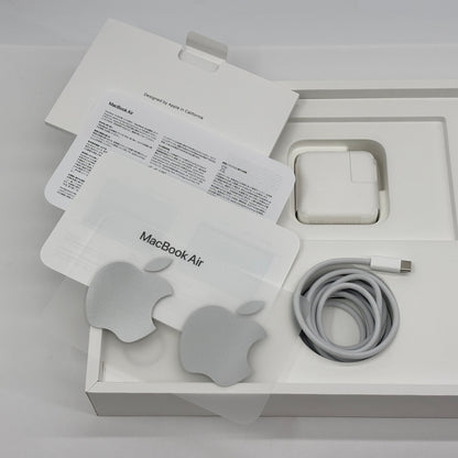 新品同様 美品 バッテリー最大容量100% Apple MacBook Air 13インチ 2022 M2 8GB 256GB シルバー MLXY3J/A 【C8915-80】