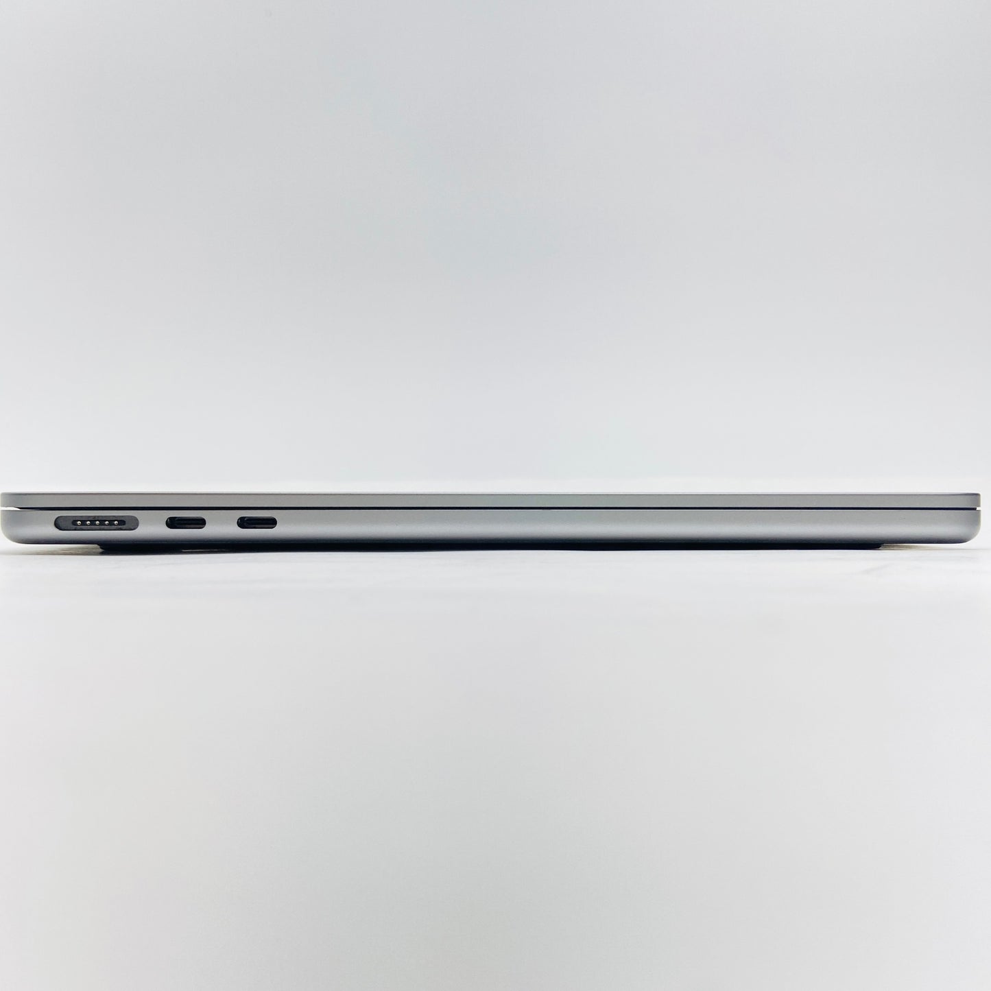 バッテリー最大容量98% Apple MacBook Air 2022 13インチ  M2 8GB 256GB MLXW3J/A【C4103-80】