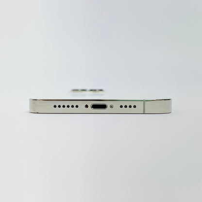 Apple iPhone13 Pro Max 256GB Silver A2641 MLJ93J/A【C4039-C】