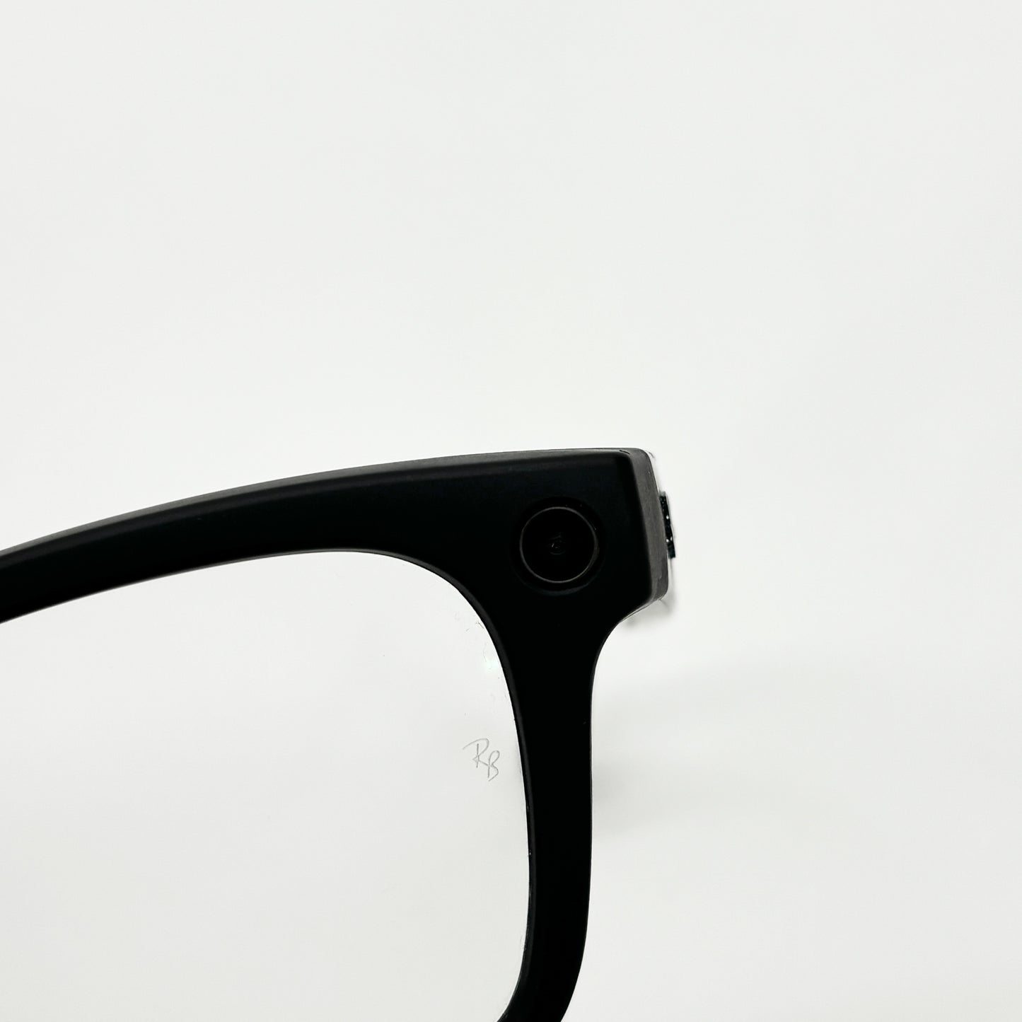 Ray-Ban Meta Gen2 Wayfarer スマートグラス ブラック 充電ケース付き【C8471-60】