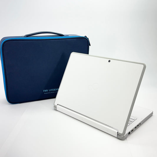 LIFEBOOK LH35/C2 FMVL35C2W Celeron 3865U 4GB SSD 128GB バッテリー最大容量83%【C5597-80】
