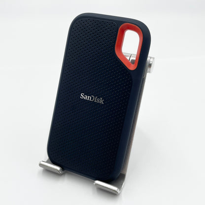 SanDisk Extreme ポータブル SSD 1TB SDSSDE61-1T00 外付けSSD【C8008-N】