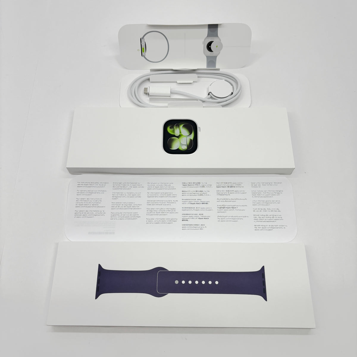新品同様 美品 Apple Watch Series 11 GPS アルミニウム 46mm MEV94J/A バッテリー最大容量100%【C9102-C】