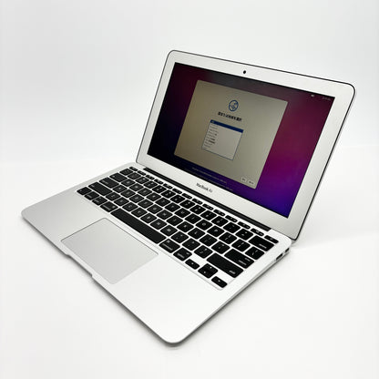 MacBook Air 2015 11インチ Core i5 4GB SSD 128GB US配列  付属品完備【C8648-80】
