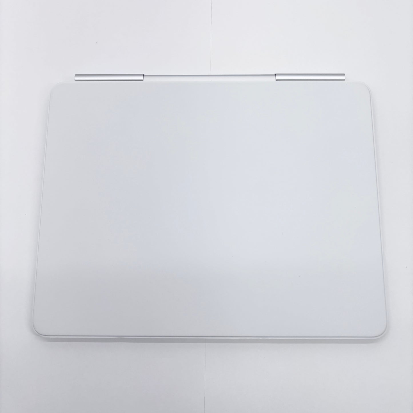 美品 Apple iPad Air Magic Keyboard MDFW4J/A 日本語 ホワイト【C8116-80】