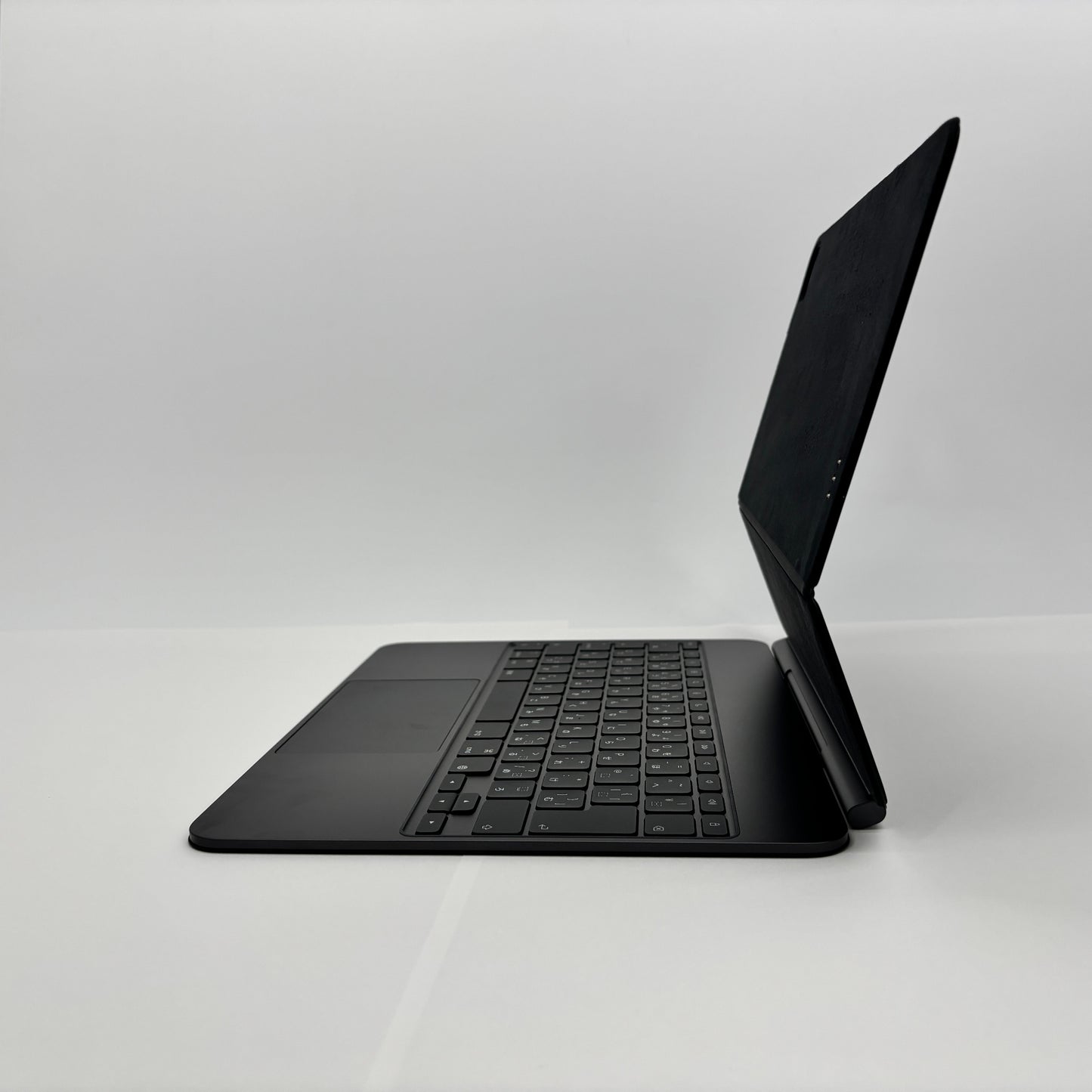 新品同様 美品 Apple iPad Magic Keyboard MWR53J/A 日本語 ブラック【C8533-80】