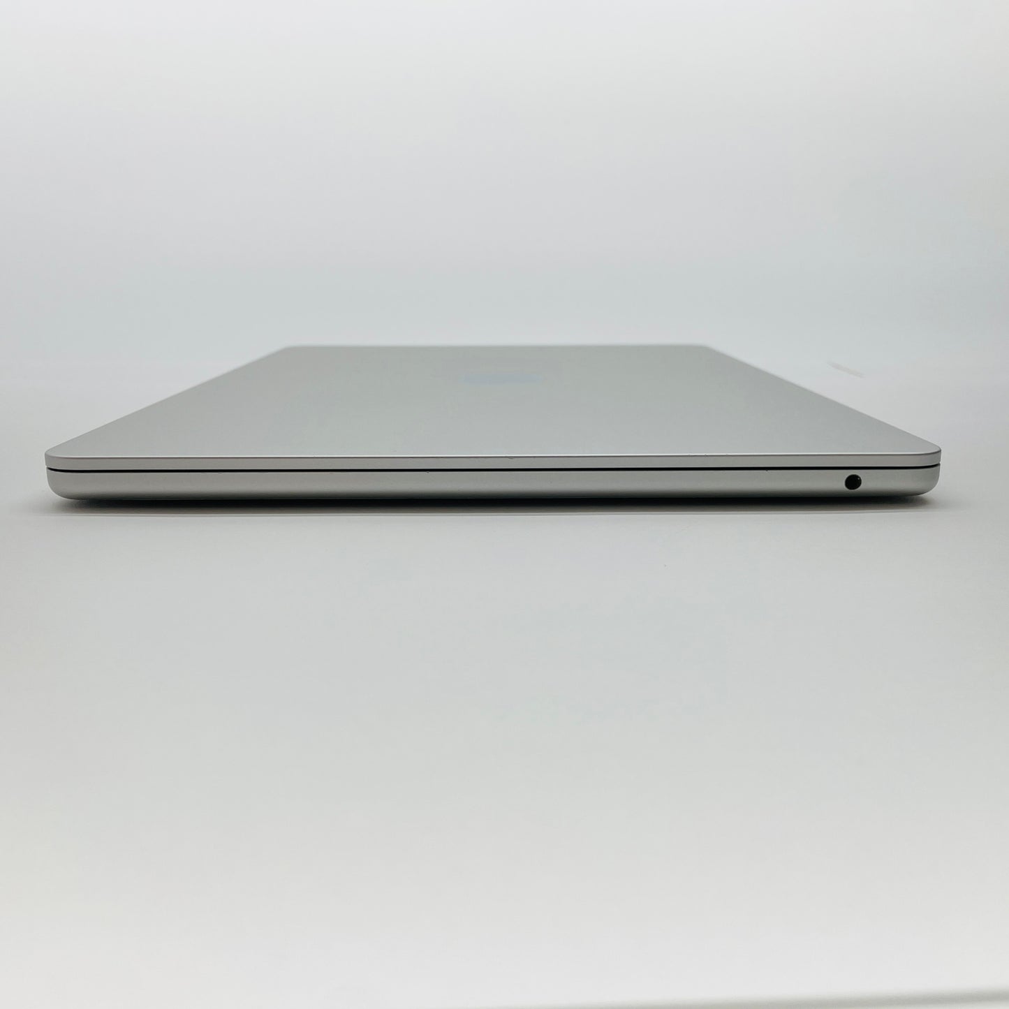 Apple MacBook Air 13インチ 2022 M2 8GB 256GB MLXY3J/A 【C4100-80】
