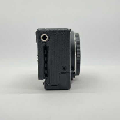 SIGMA fp ボディ バッテリーなどおまけ付き【C7466-80】
