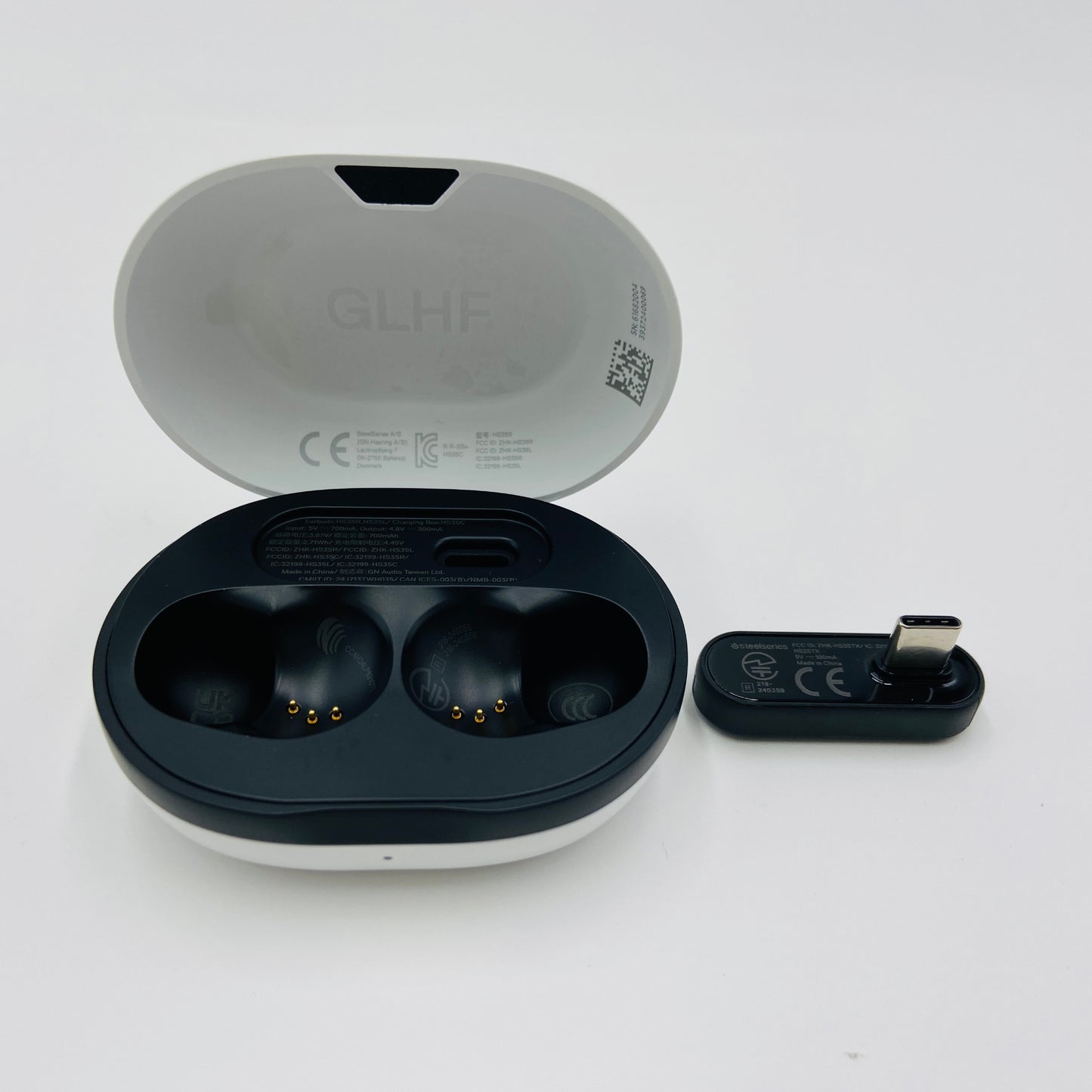 SteelSeries Arctis GameBuds ワイヤレスイヤホン　【C4220-C】