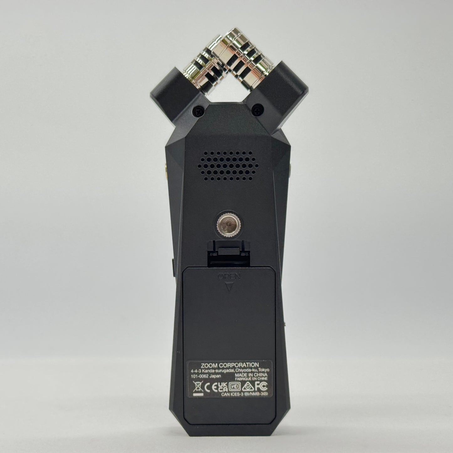 ZOOM H1 essential ステレオハンディレコーダー【C7559-C】
