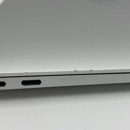 MacBook Air M1 2020 13インチ 8C CPU/7C GPU M1 8GB 256GB MGN93J/A バッテリー最大容量95％【C5252-80】