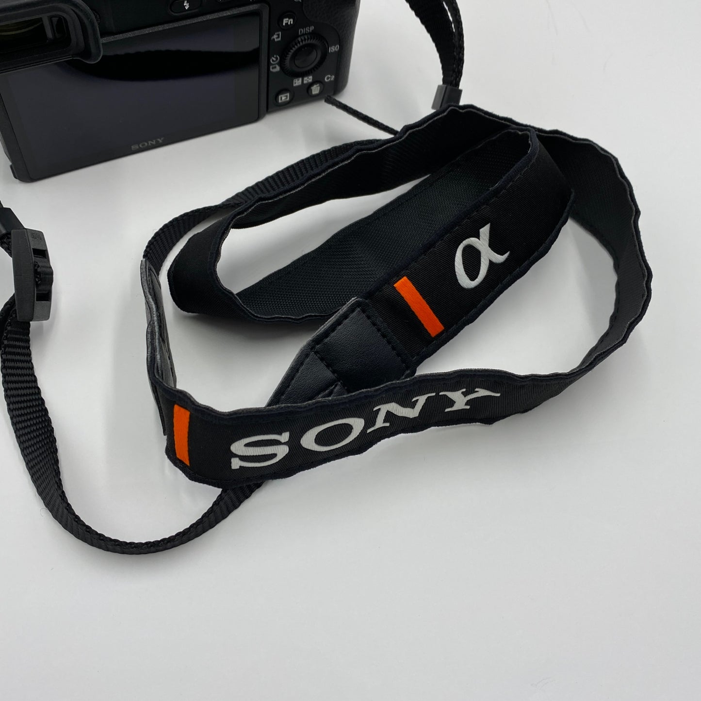 美品 ソニー SONY α6400 ILCE-6400Y  ダブルズームレンズキット ブラック シャッター回数1,937回【C5535-60】